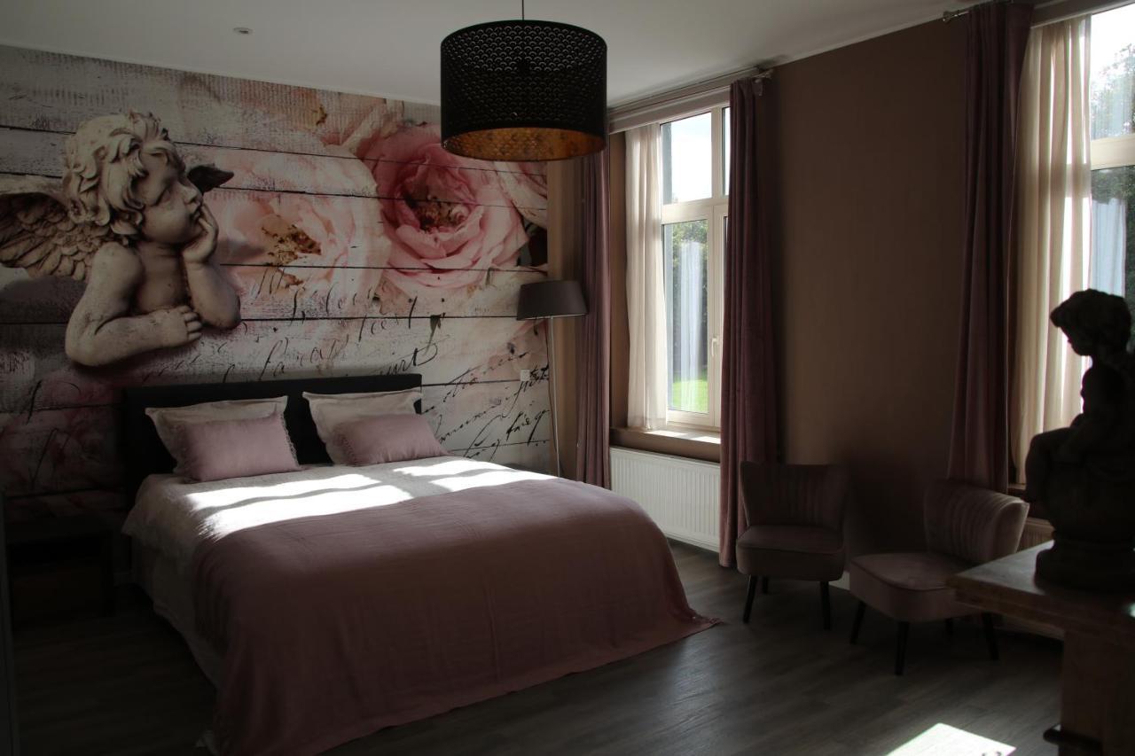 B&B Het Doctershoes Kinrooi Exterior photo